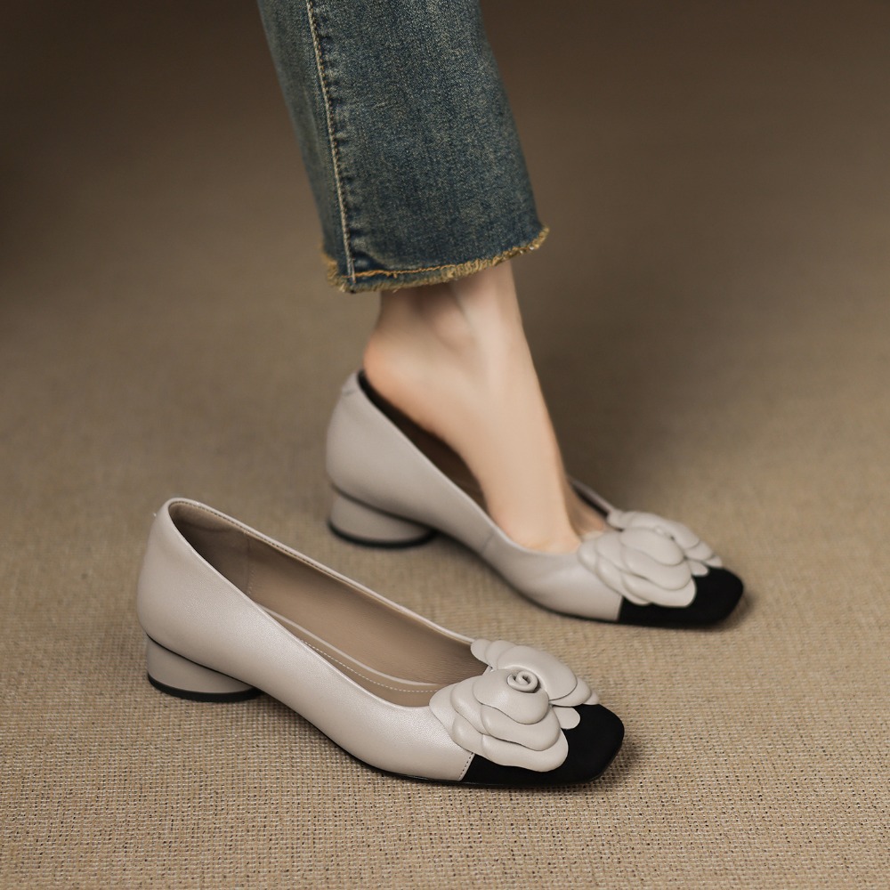 Chaussures simples à fleurs à  - Women Fashion Heels avis et prix