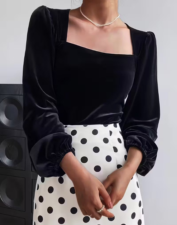 Chemisier Noir en Velours à Co - Crop Top Women avis et prix
