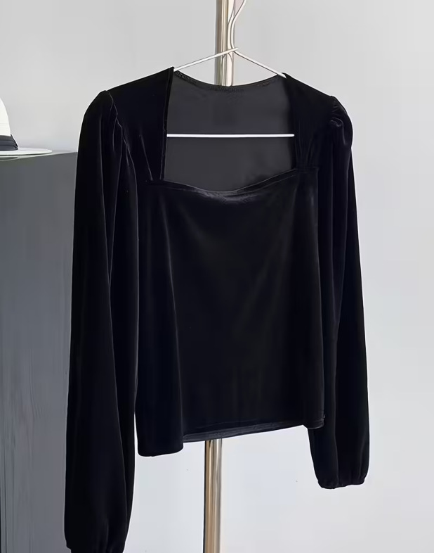 Chemisier Noir en Velours à Co - Crop Top Women avis et prix