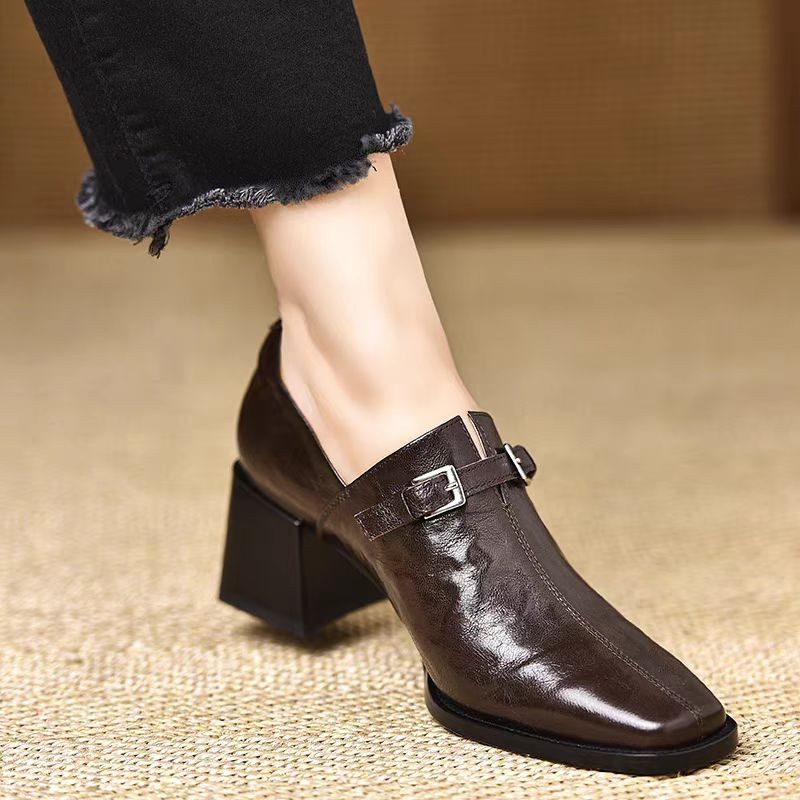 Talons hauts carrés Parker Cha - Women'S Fashion Trends Autumn 2025 avis et prix