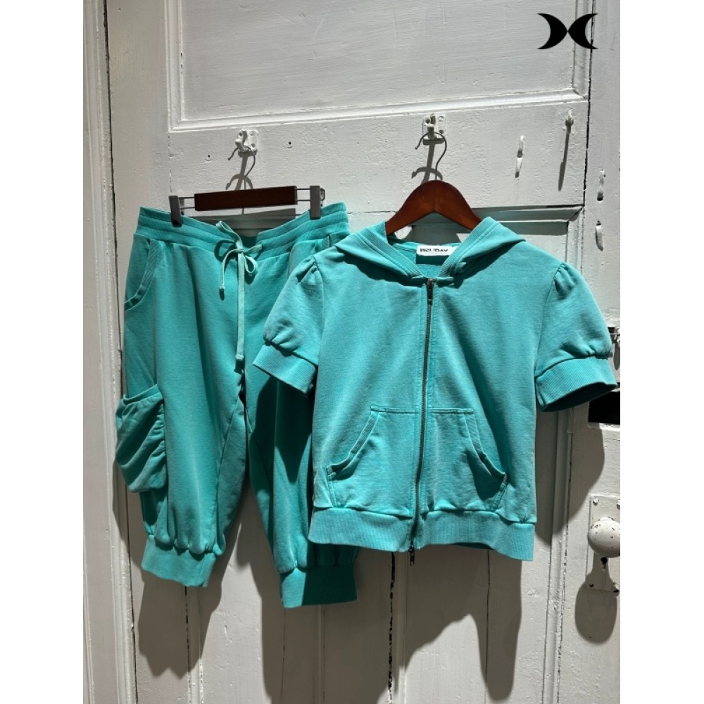 Ensemble de survêtement style  - Women Fashion Outfits avis et prix